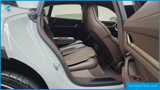 PORSCHE TAYCAN TURBO CROSS TURISMO