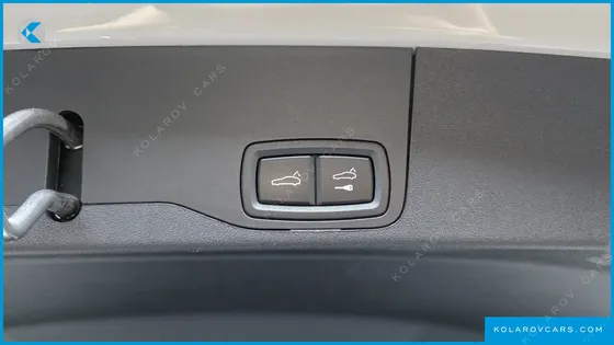 PORSCHE TAYCAN TURBO CROSS TURISMO