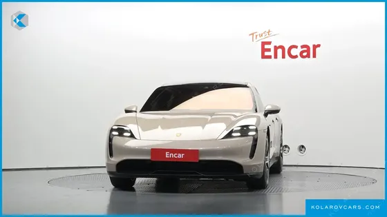 PORSCHE TAYCAN 4S