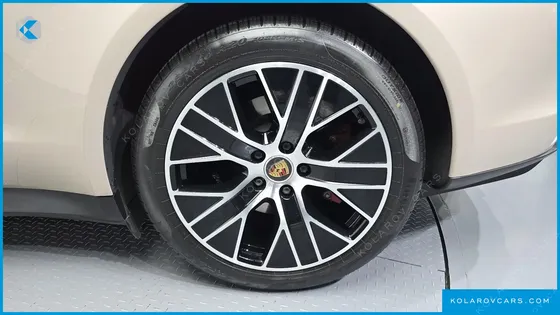 PORSCHE TAYCAN 4S