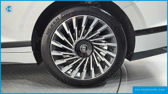 HYUNDAI GRANDEUR CALLIGRAPHY