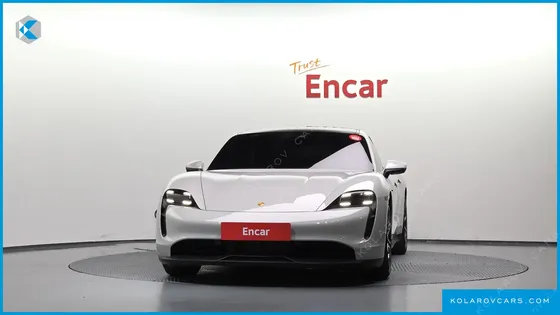 PORSCHE TAYCAN 4S