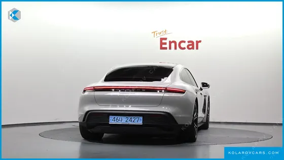 PORSCHE TAYCAN 4S