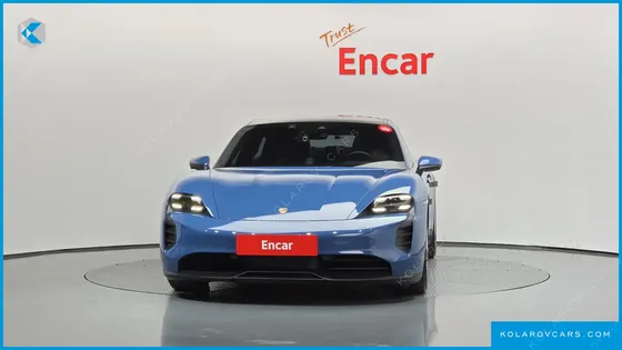 PORSCHE TAYCAN 4S
