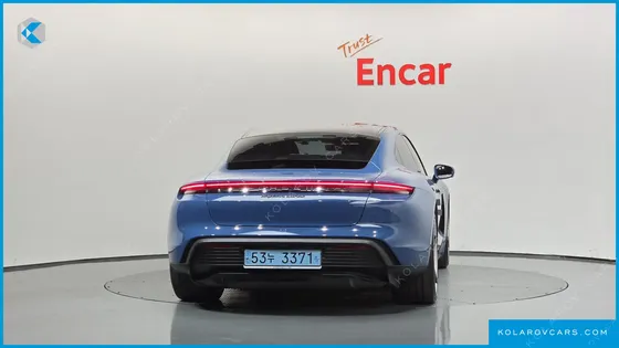 PORSCHE TAYCAN 4S