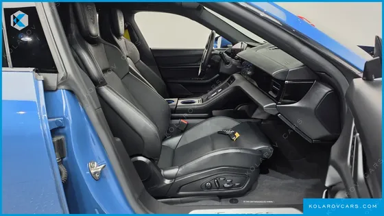 PORSCHE TAYCAN 4S