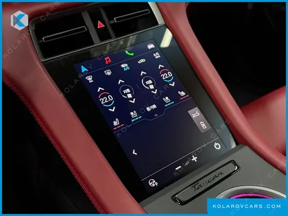 PORSCHE TAYCAN BASE 4