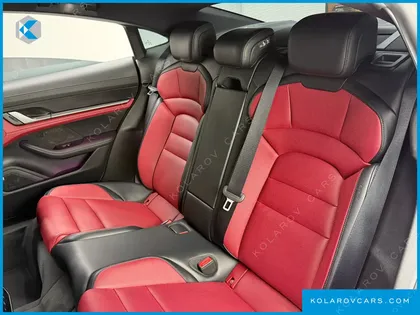 PORSCHE TAYCAN BASE 4