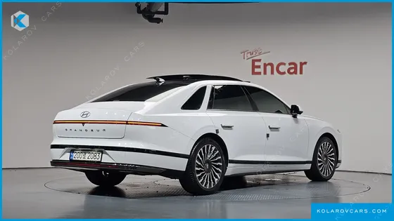 HYUNDAI GRANDEUR CALLIGRAPHY