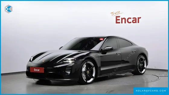 PORSCHE TAYCAN GTS