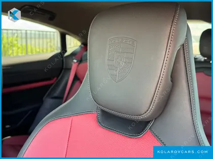 PORSCHE TAYCAN GTS