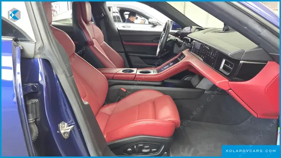 PORSCHE TAYCAN BASE