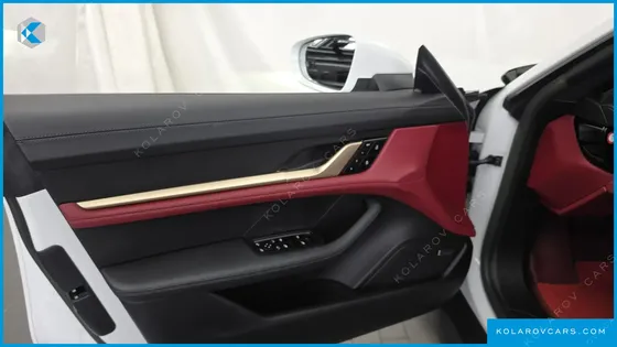 PORSCHE TAYCAN BASE