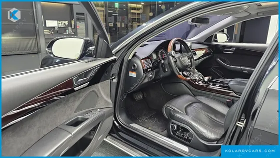 AUDI A8 4.2 FSI QUATTRO LWB