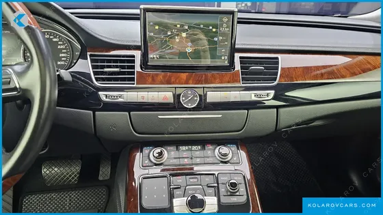AUDI A8 4.2 FSI QUATTRO LWB