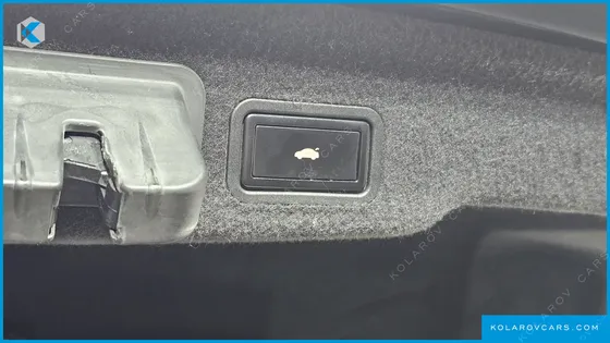 AUDI A8 4.2 FSI QUATTRO LWB