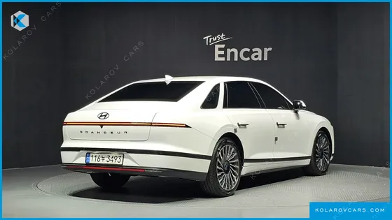 HYUNDAI GRANDEUR CALLIGRAPHY