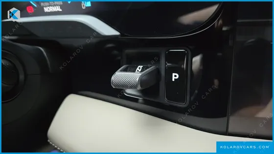 PORSCHE TAYCAN 4S
