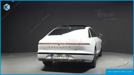 HYUNDAI GRANDEUR CALLIGRAPHY