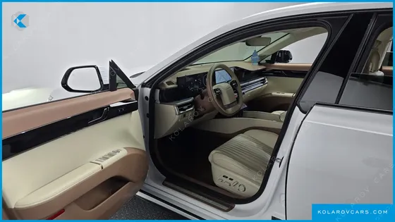 HYUNDAI GRANDEUR CALLIGRAPHY