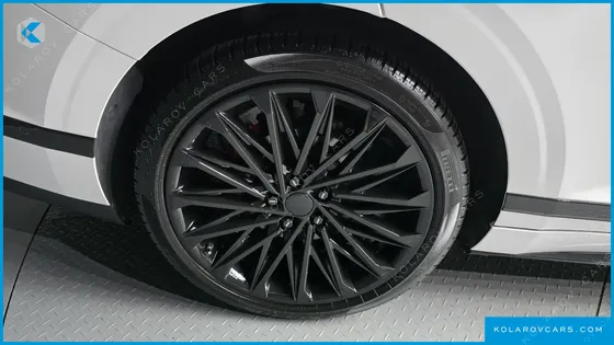 HYUNDAI GRANDEUR CALLIGRAPHY