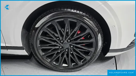HYUNDAI GRANDEUR CALLIGRAPHY