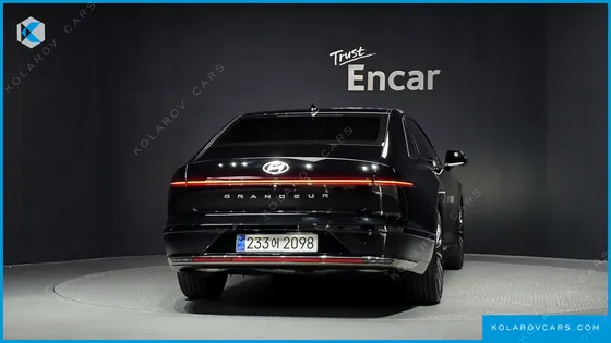 HYUNDAI GRANDEUR CALLIGRAPHY