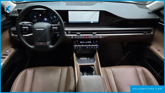HYUNDAI GRANDEUR PREMIUM