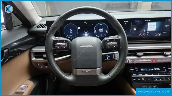HYUNDAI GRANDEUR PREMIUM