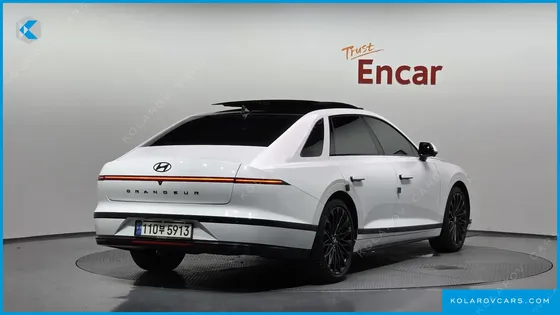 HYUNDAI GRANDEUR CALLIGRAPHY