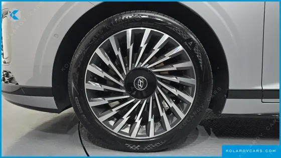 HYUNDAI GRANDEUR CALLIGRAPHY