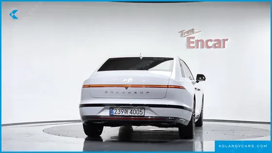 HYUNDAI GRANDEUR CALLIGRAPHY