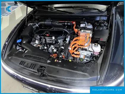 HYUNDAI GRANDEUR CALLIGRAPHY