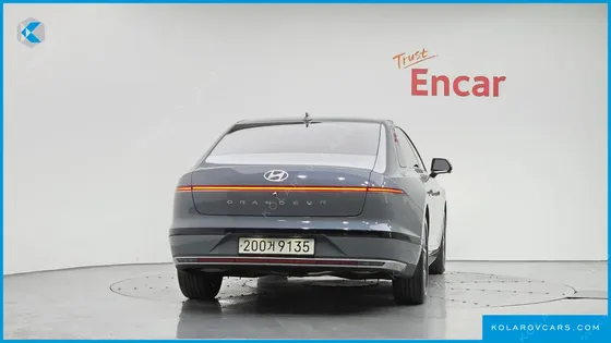 HYUNDAI GRANDEUR EXCLUSIVE