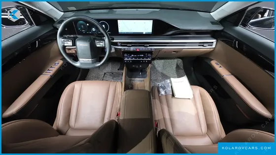 HYUNDAI GRANDEUR PREMIUM