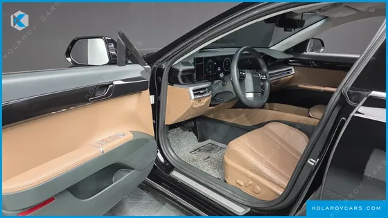 HYUNDAI GRANDEUR PREMIUM