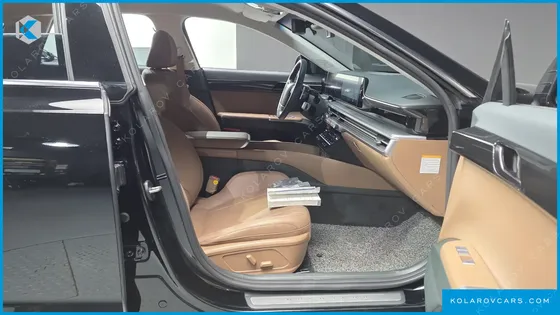 HYUNDAI GRANDEUR PREMIUM