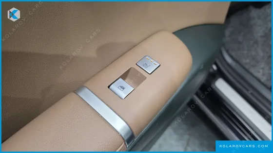 HYUNDAI GRANDEUR PREMIUM