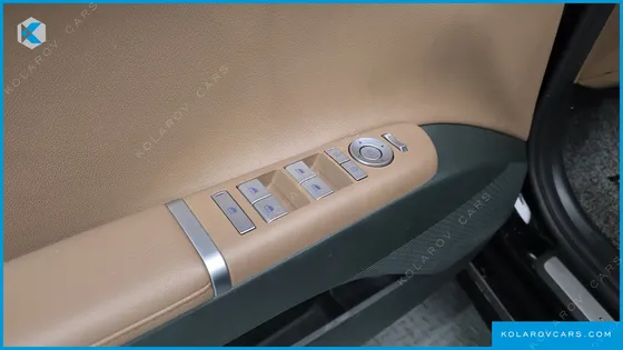 HYUNDAI GRANDEUR PREMIUM