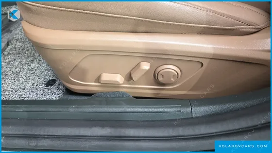HYUNDAI GRANDEUR PREMIUM