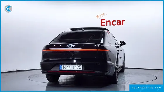 HYUNDAI GRANDEUR CALLIGRAPHY