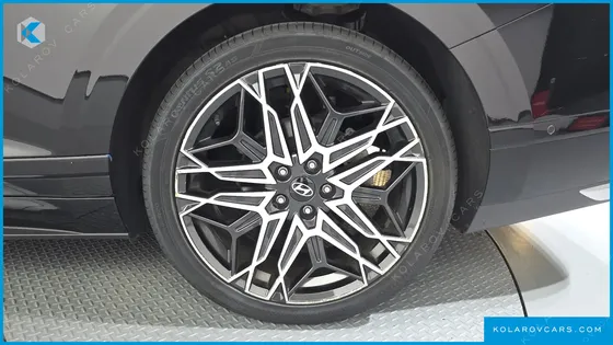 HYUNDAI GRANDEUR EXCLUSIVE