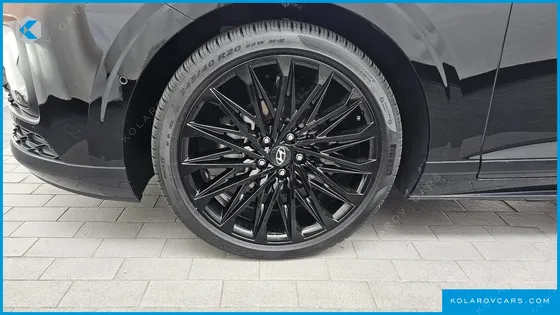 HYUNDAI GRANDEUR CALLIGRAPHY
