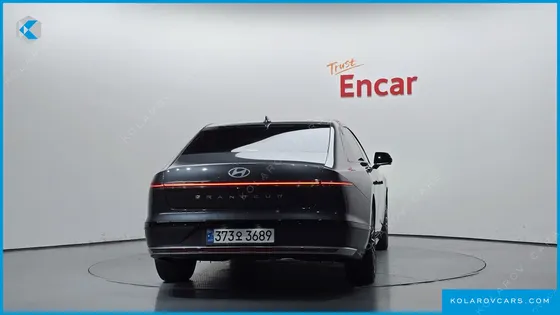 HYUNDAI GRANDEUR CALLIGRAPHY