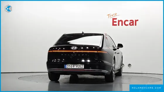 HYUNDAI GRANDEUR PREMIUM