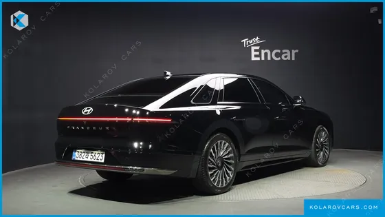 HYUNDAI GRANDEUR CALLIGRAPHY