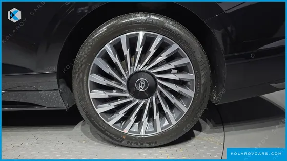 HYUNDAI GRANDEUR CALLIGRAPHY