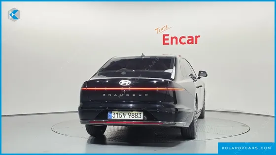 HYUNDAI GRANDEUR CALLIGRAPHY