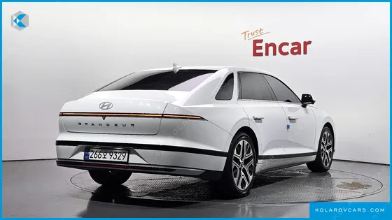 HYUNDAI GRANDEUR EXCLUSIVE