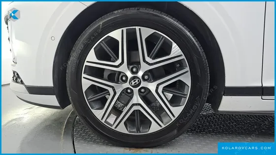 HYUNDAI GRANDEUR EXCLUSIVE